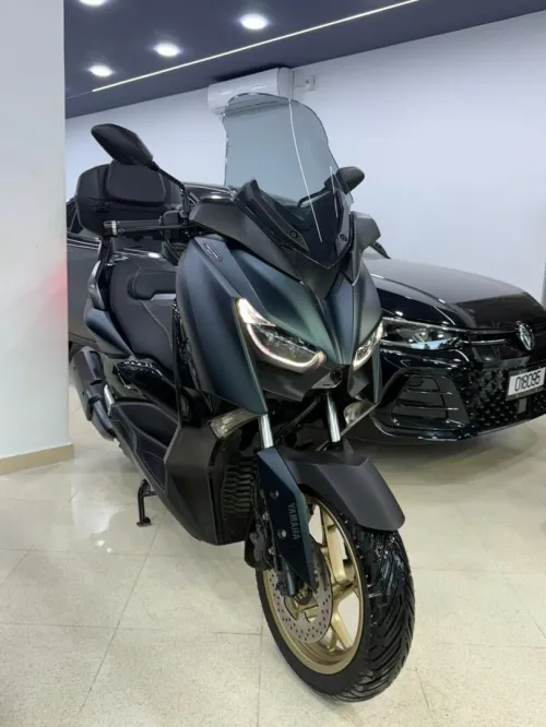 Yamaha Xmax 2023