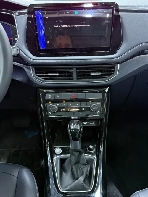 Volkswagen Tharu 2025 Xr