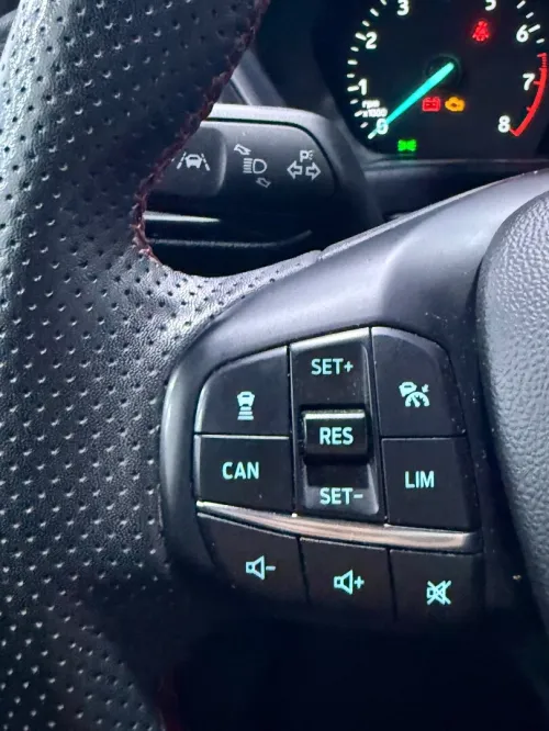 Ford Fiesta 2023 MK8 FIESTA ST LINE 125 chevaux