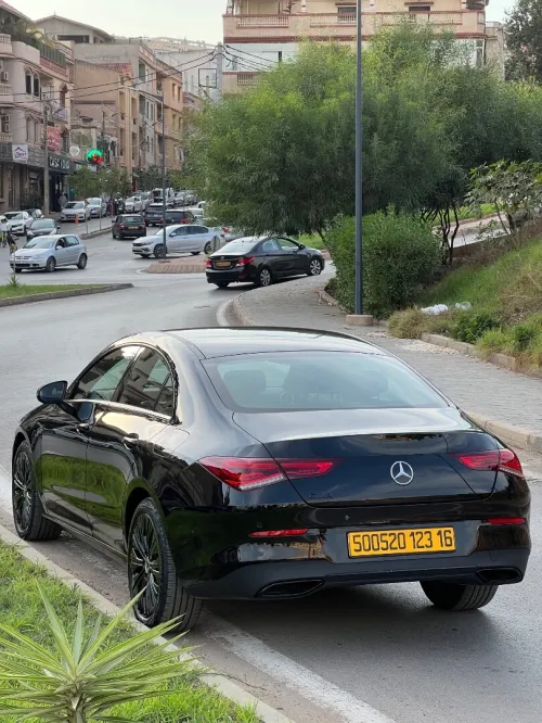 Mercedes CLA 2023 