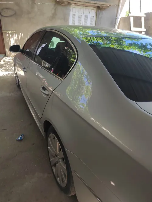 Volkswagen Passat 2009 R lin