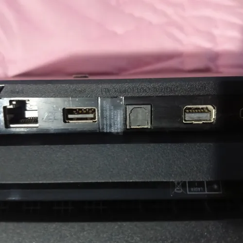 Ps4 pro 1TB Flashé version 11.00 