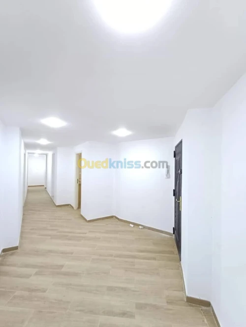 Location Appartement F4 Alger Hussein dey