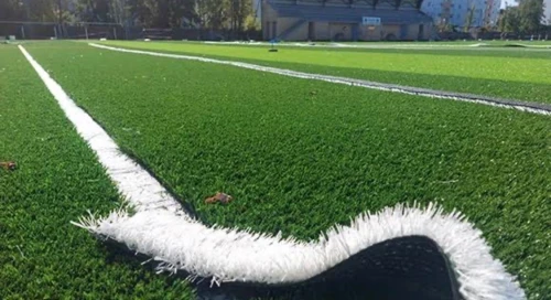 Terrain de foot gazon synthétique tarton 