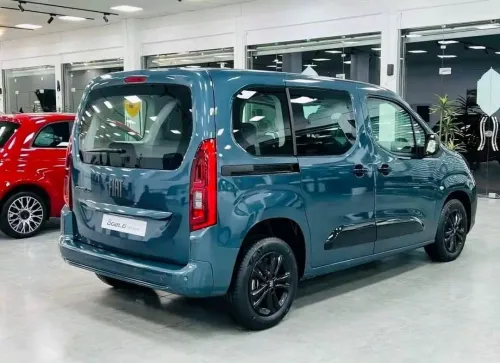 Fiat Doblo panorama 2025