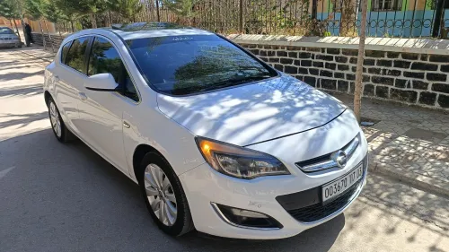 Opel Astra 2017 COSMO