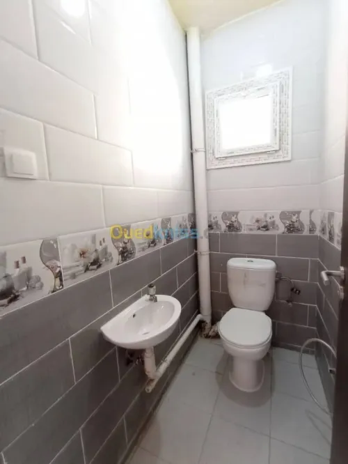 Vente Appartement F4 Alger Bordj el bahri