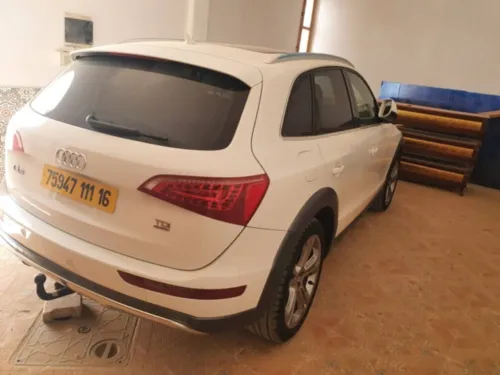 Audi Q5 2011 Off Road
