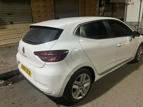 Renault Clio 5 2021 business
