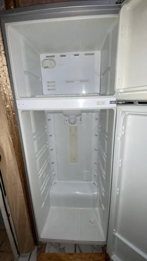 Frigidaire ثلاجة 