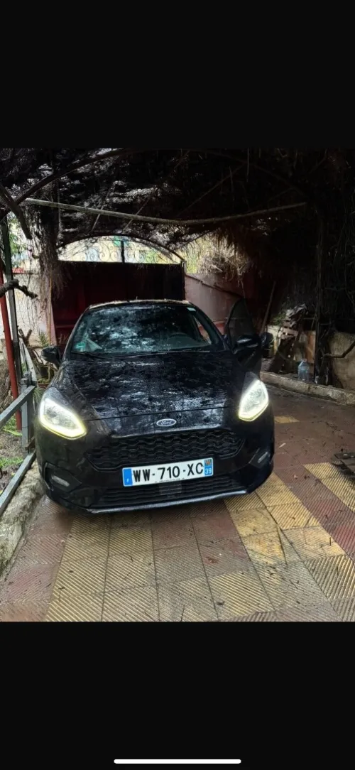 Ford Fiesta MK8 version premium 2023 ST LINE