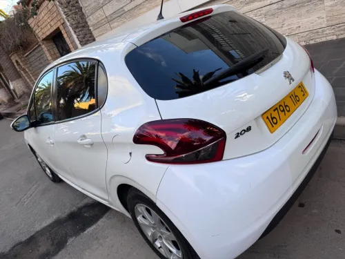 Peugeot 208 2016 Active