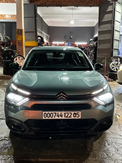 Citroen C4 shine 2022 C4 shine