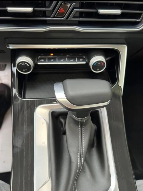 Geely Coolray 2025 Super max édition