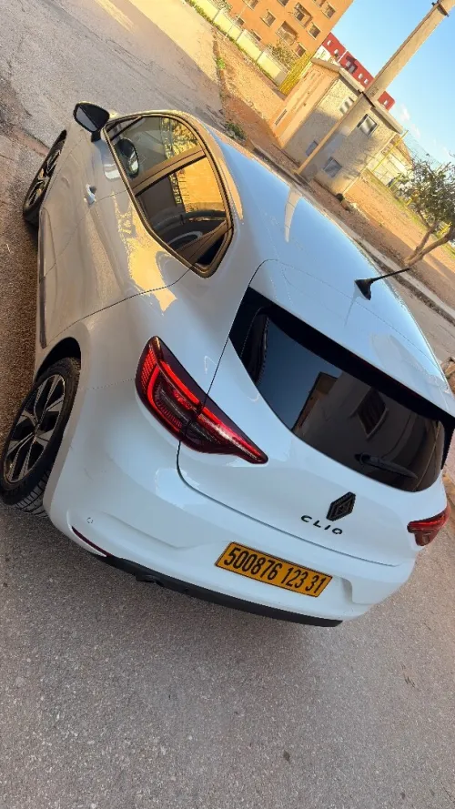 Renault Clio 5  2023 Evolution