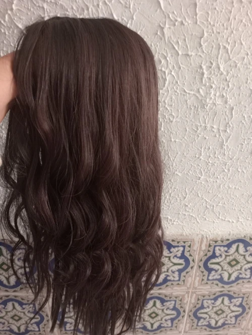Perruque semi naturelle joudour dentelle chatain avec reflet marron léger wavy boucle longueur moyenne classe effet naturel neuve avec ticket