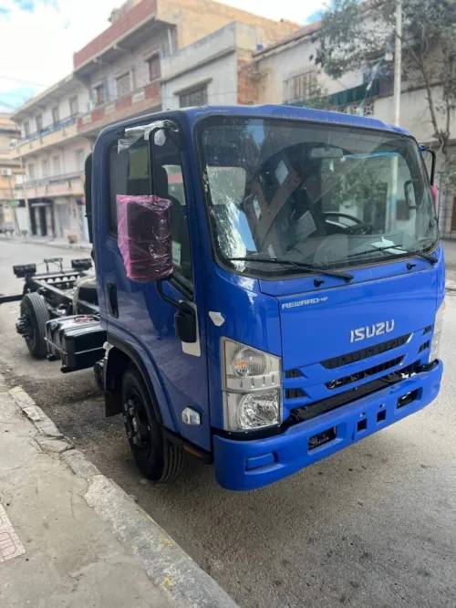 Isuzu Seper joumbo 2026