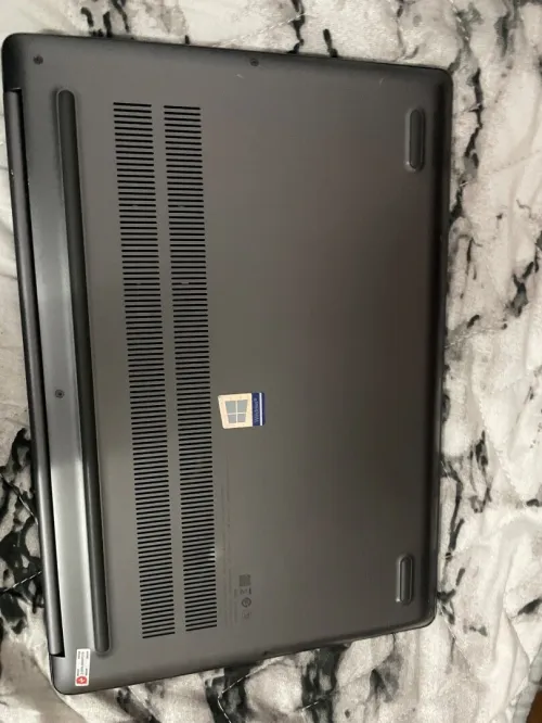 Lenovo yoga 7 slim