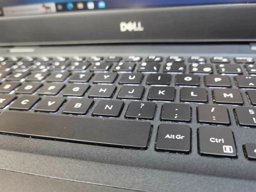 Laptop Dell i5 8ème Gen - 16GB RAM