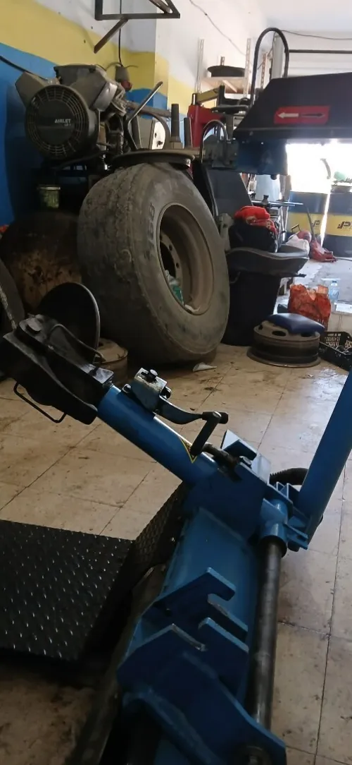 بيع الة نزع عجلات الوزن الثقيل démonte pneu lourd