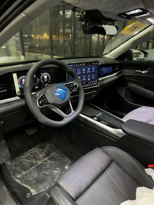 Volkswagen Passat 2025 Pro
