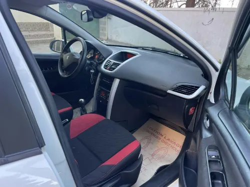 Peugeot 207 2012 207