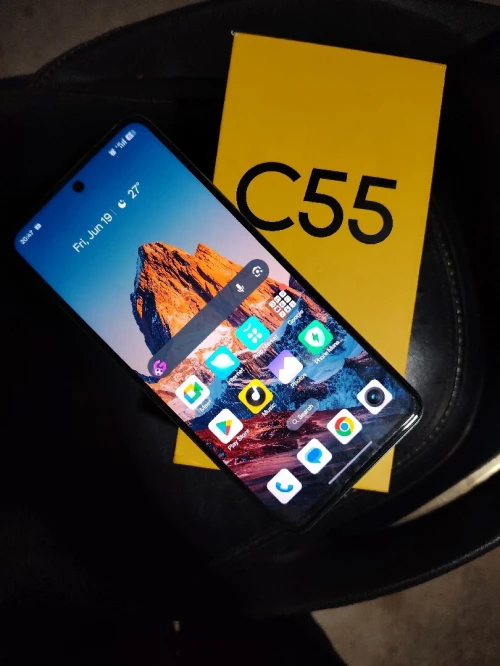 Realme C55