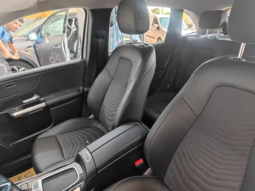 Mercedes B200 2023 