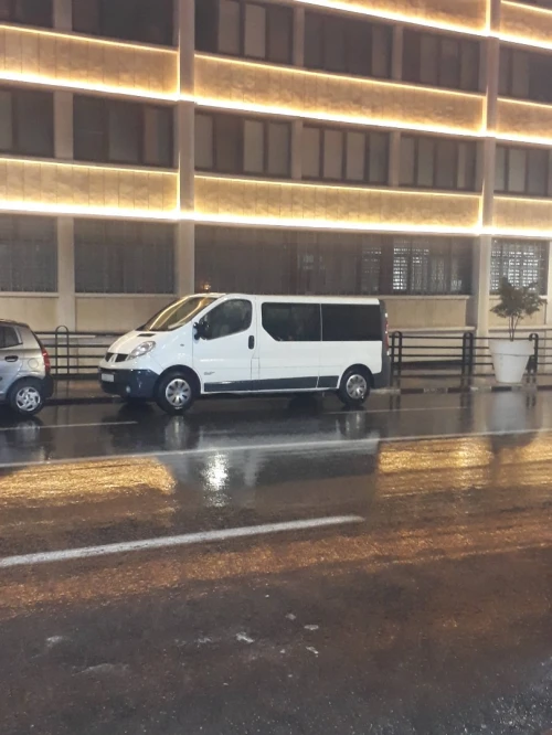 Location forgon 9 places avec chauffeur 