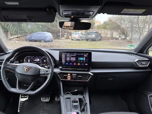 Cupra  Cupra  2022 La toute avec toit