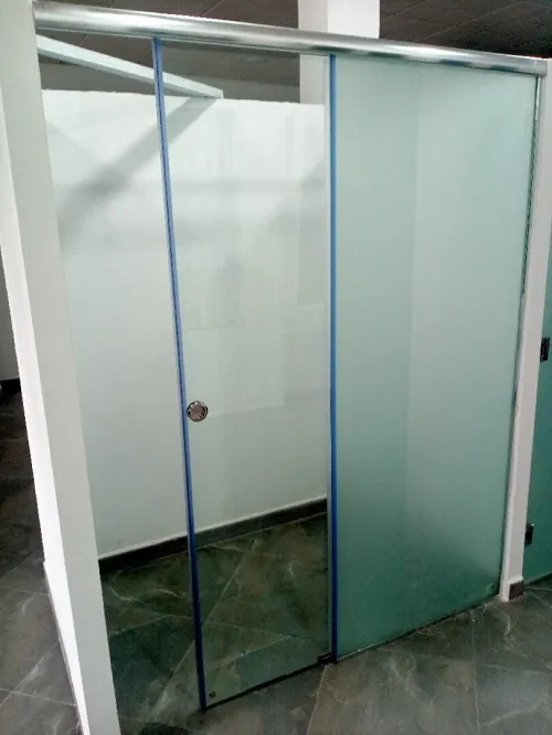 Cabines de douche 