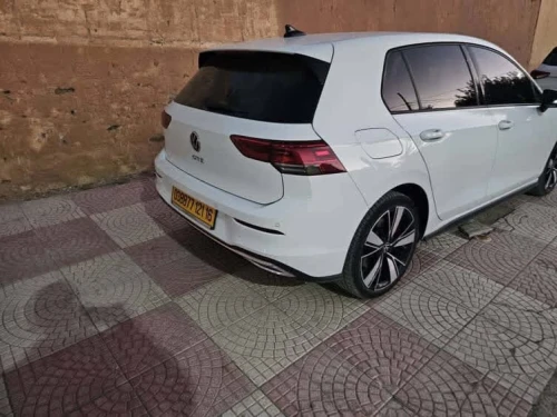 Volkswagen Golf 8 2021 GTE