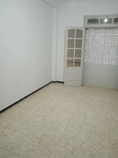 Location Appartement Niveau de villa F2 Alger Cheraga