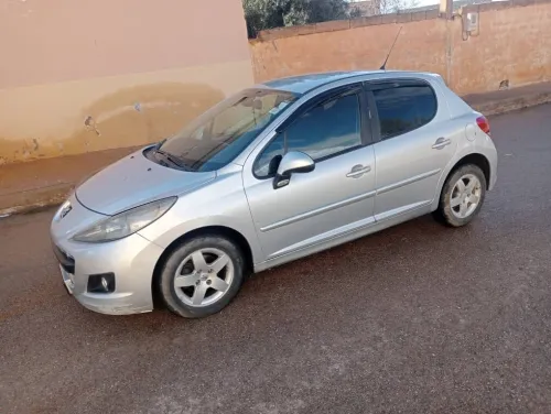 Peugeot 207 2012 207
