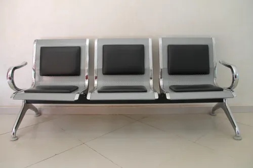 Chaise triplette 