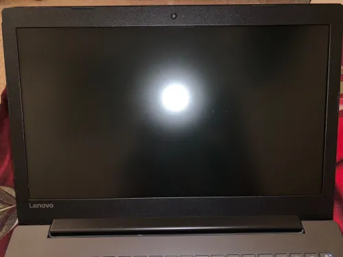 حاسوب Lenovo للبيع إقتصادي و عملي للدراسة و تصفح الإنترنت 