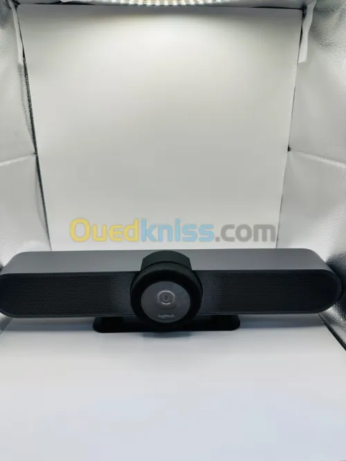 Camera Logitech Metup 
