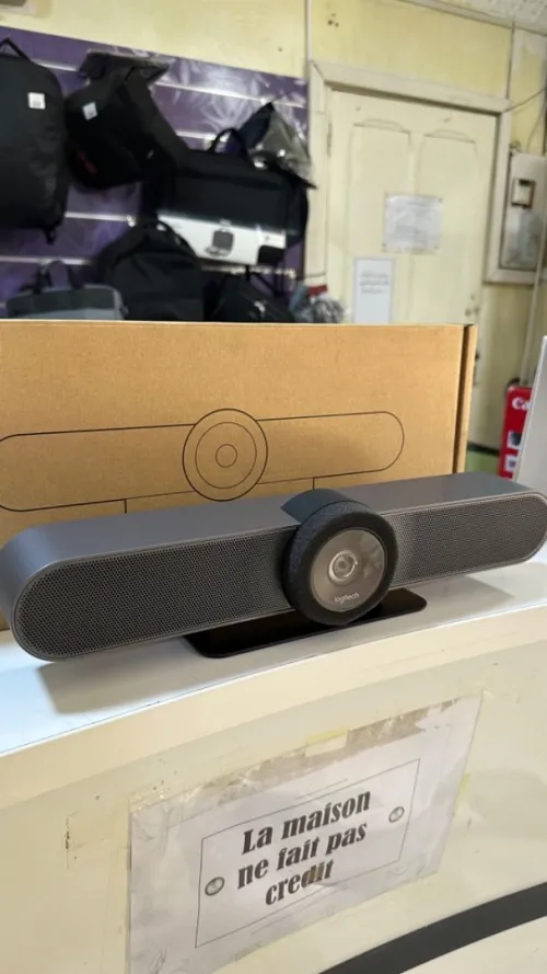 Camera Logitech Metup 