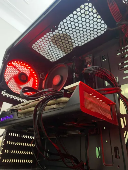 PC GAMER RX580 8GB