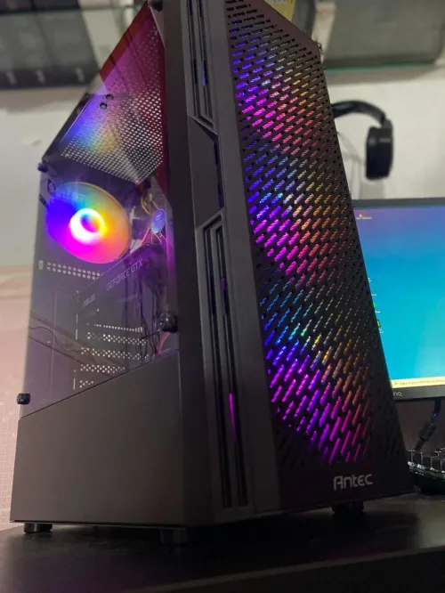 PC GAMER 9th GTX 1650