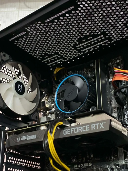 PC GAMER I5 12 RTX 3060 12GB