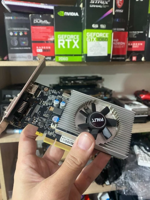 GT 1030 2GB PALIT BOX !