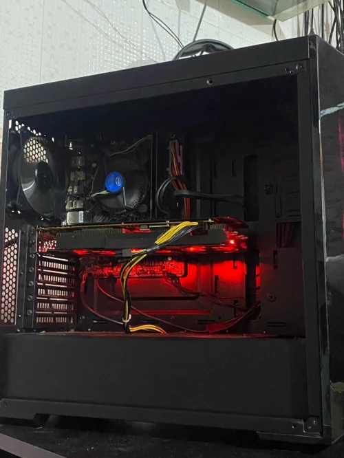 PC GAMER I5 9TH GTX 1070 8GB