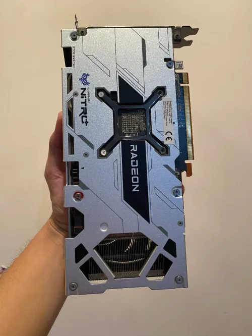 RX 6600 XT SAPPHIRE NITRO +