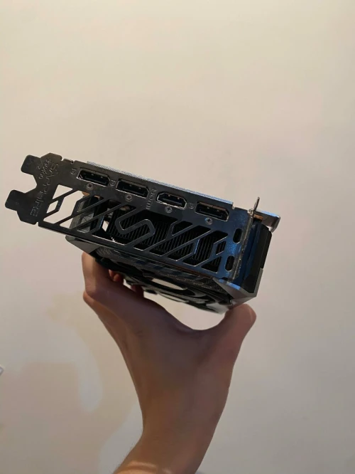 RX 6600 XT SAPPHIRE NITRO +