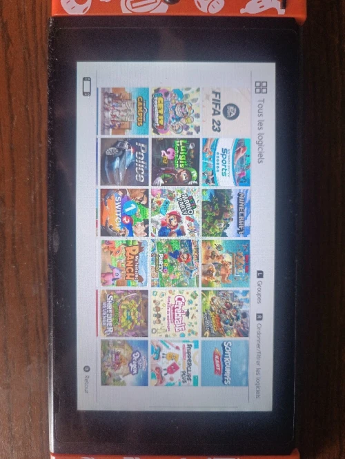 Nintendo switch + 18 jeux pour garçon et fille