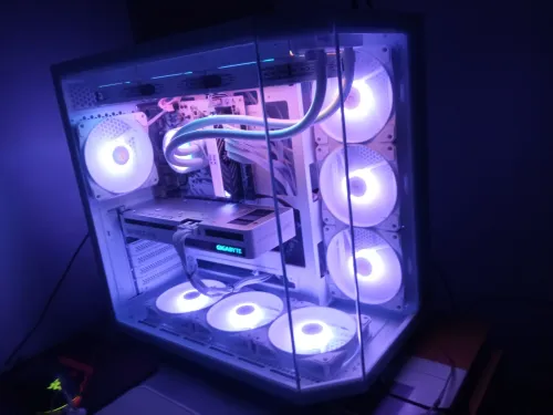 Pc gamer full white 