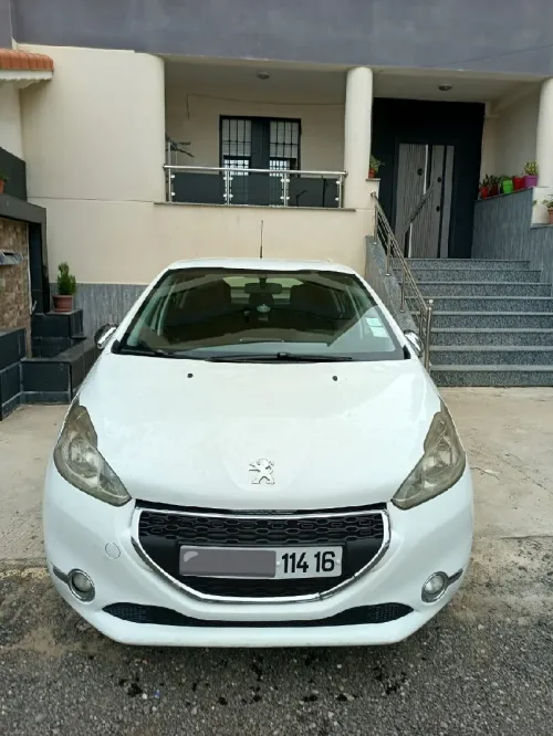 Peugeot 208 2014 Active