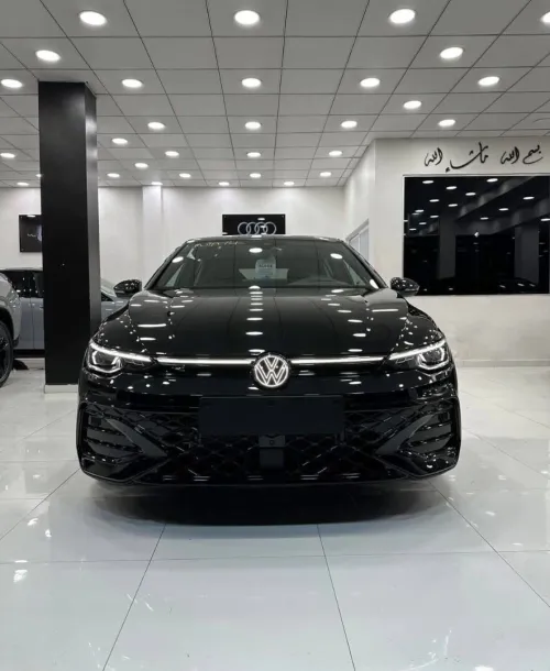 Volkswagen Golf 8 2025 R-Line