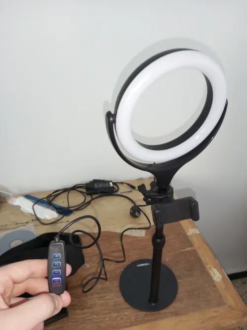 Ring light 